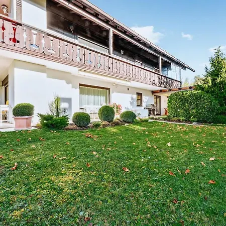 Delux Alpingardensuite Апартаменти